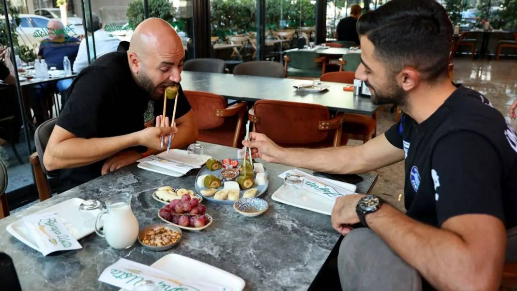 Adana’da Tatlıya Uzak Doğu Dokunuşu! Sushi Kadayıf Yapıldı 2